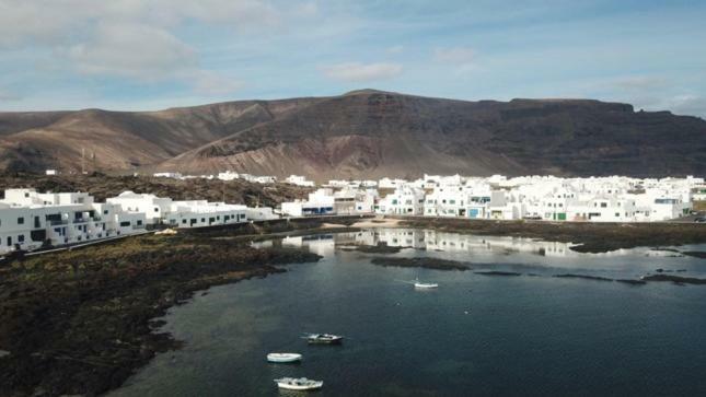 El Charco Appartement Orzola Buitenkant foto